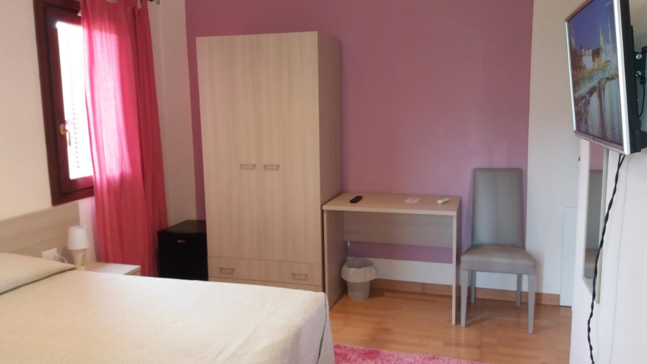 Settimo Cielo Bed and Breakfast San Teodoro  Esterno foto